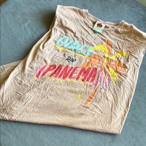 Girls of Ipanema Graphic Tee - Light Peach